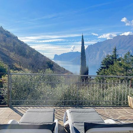Viewlake Apartment Torbole Sul Garda Ngoại thất bức ảnh