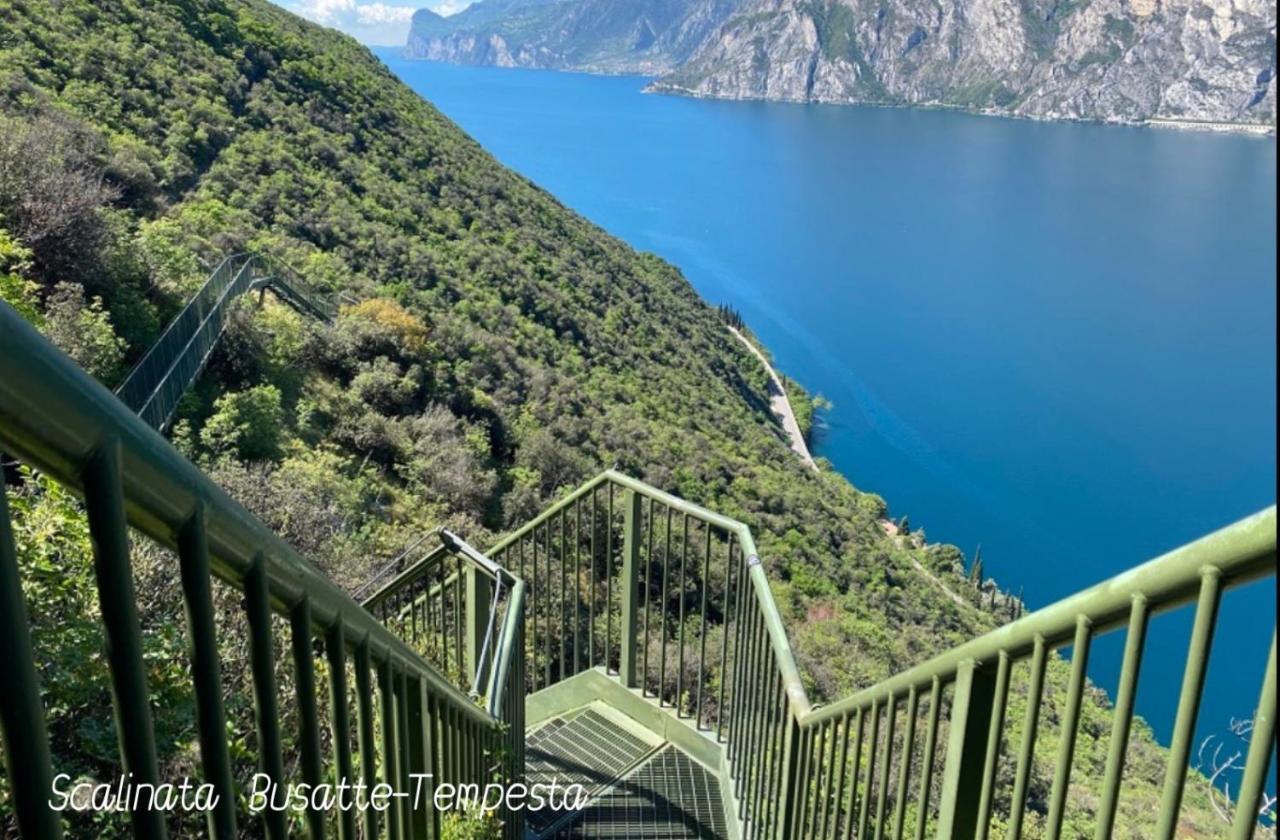 Viewlake Apartment Torbole Sul Garda Ngoại thất bức ảnh