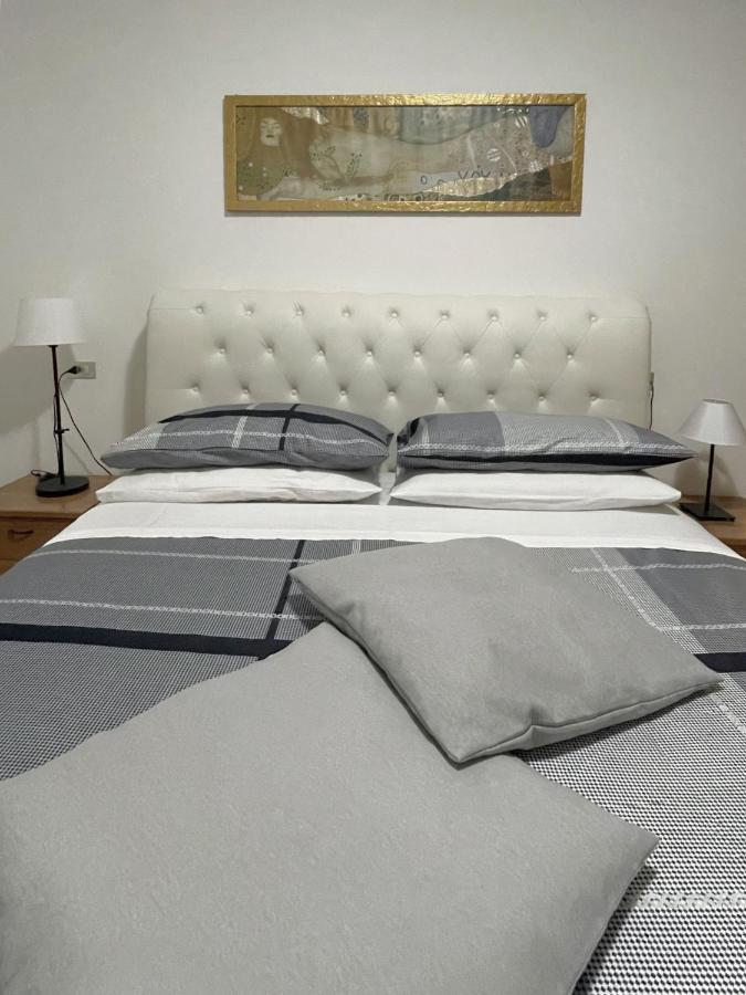 Viewlake Apartment Torbole Sul Garda Ngoại thất bức ảnh