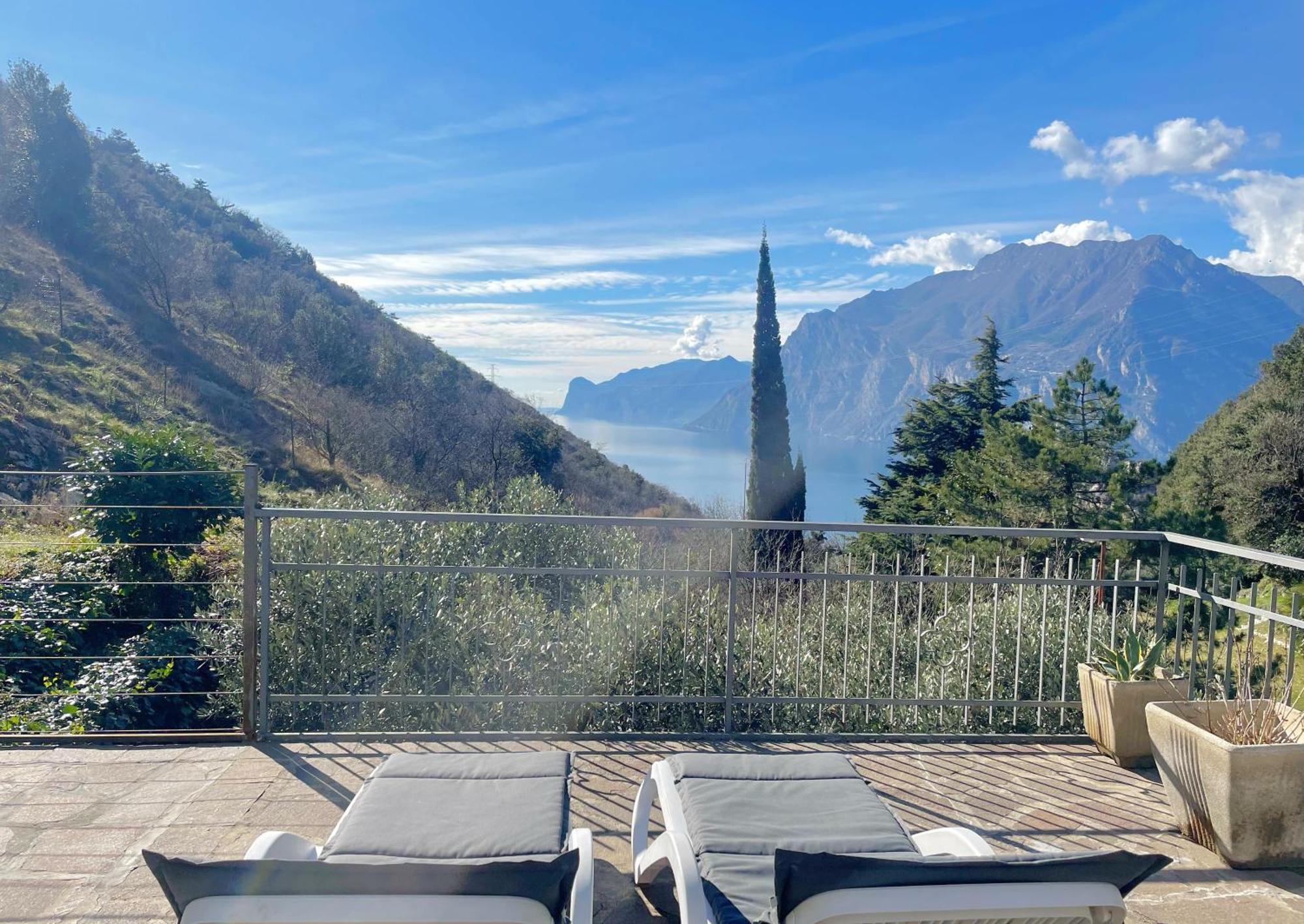 Viewlake Apartment Torbole Sul Garda Ngoại thất bức ảnh